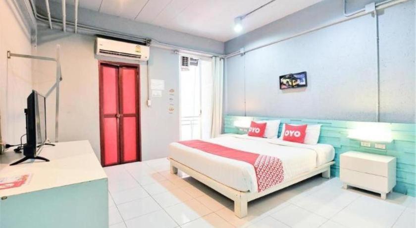 Oyo 292 The Oddy Hip Hotel Patong Kültér fotó