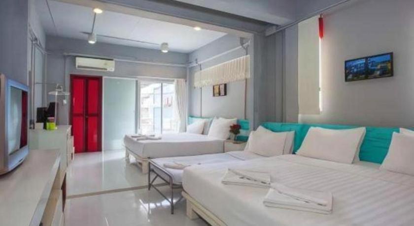 Oyo 292 The Oddy Hip Hotel Patong Kültér fotó