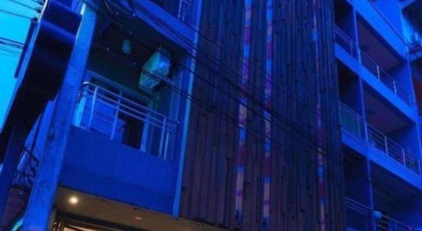 Oyo 292 The Oddy Hip Hotel Patong Kültér fotó
